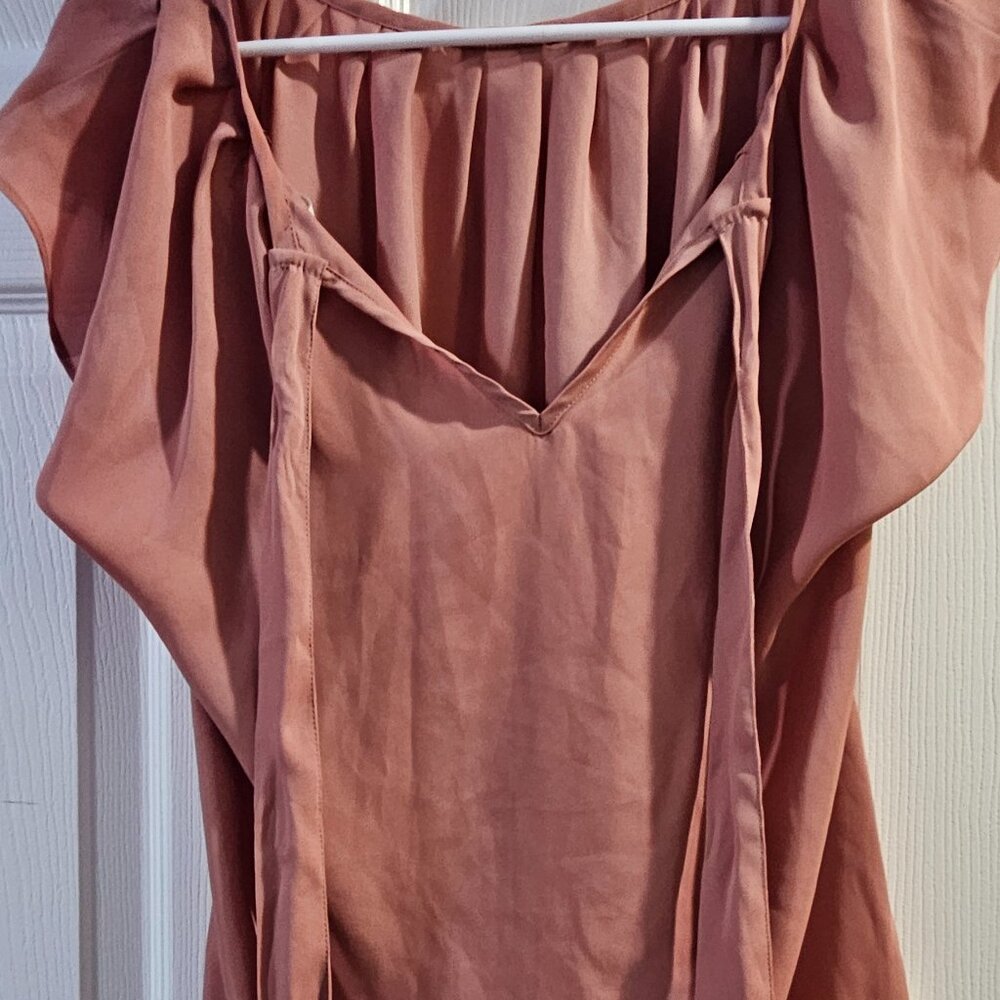 Pink Top - Picture 3 of 4
